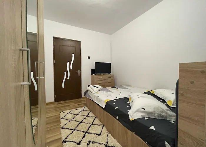 Cristina Apartament *