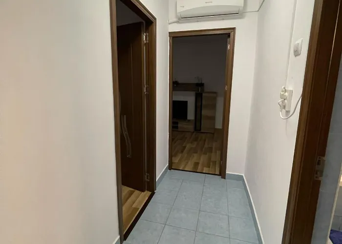 Apartament Cristina *